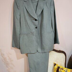 Spring Pant Suit